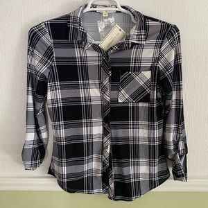 NWT Black and White Button Up Flannel